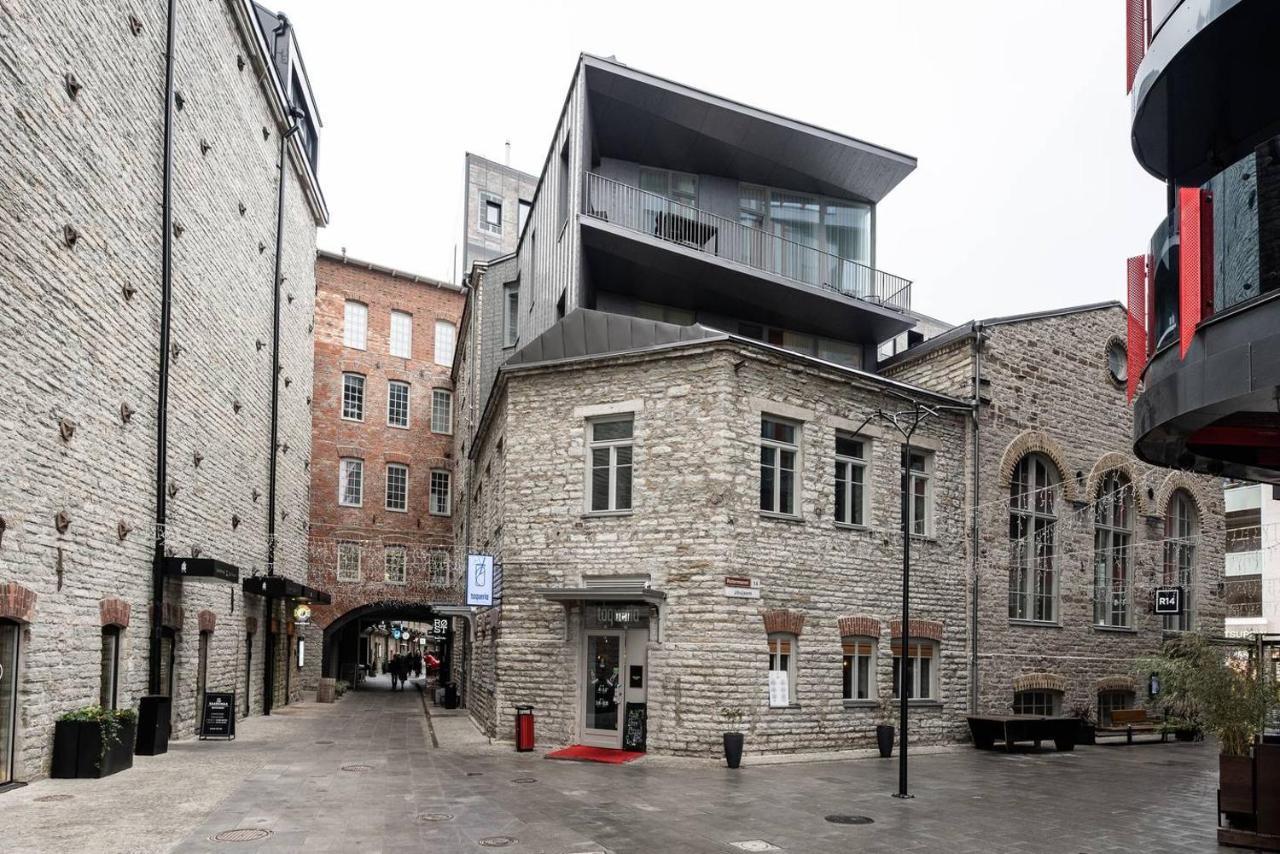 Luxuriously Furnished, Spacious Rotermanni Jewel Tallinn Exterior photo
